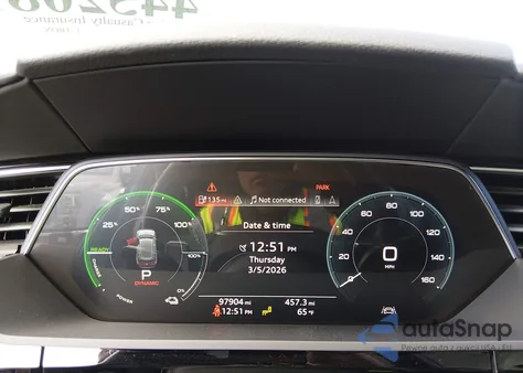 2019 Audi E-Tron Premium Plus из США, поврежденный, VIN WA1VAAGE3KB008377